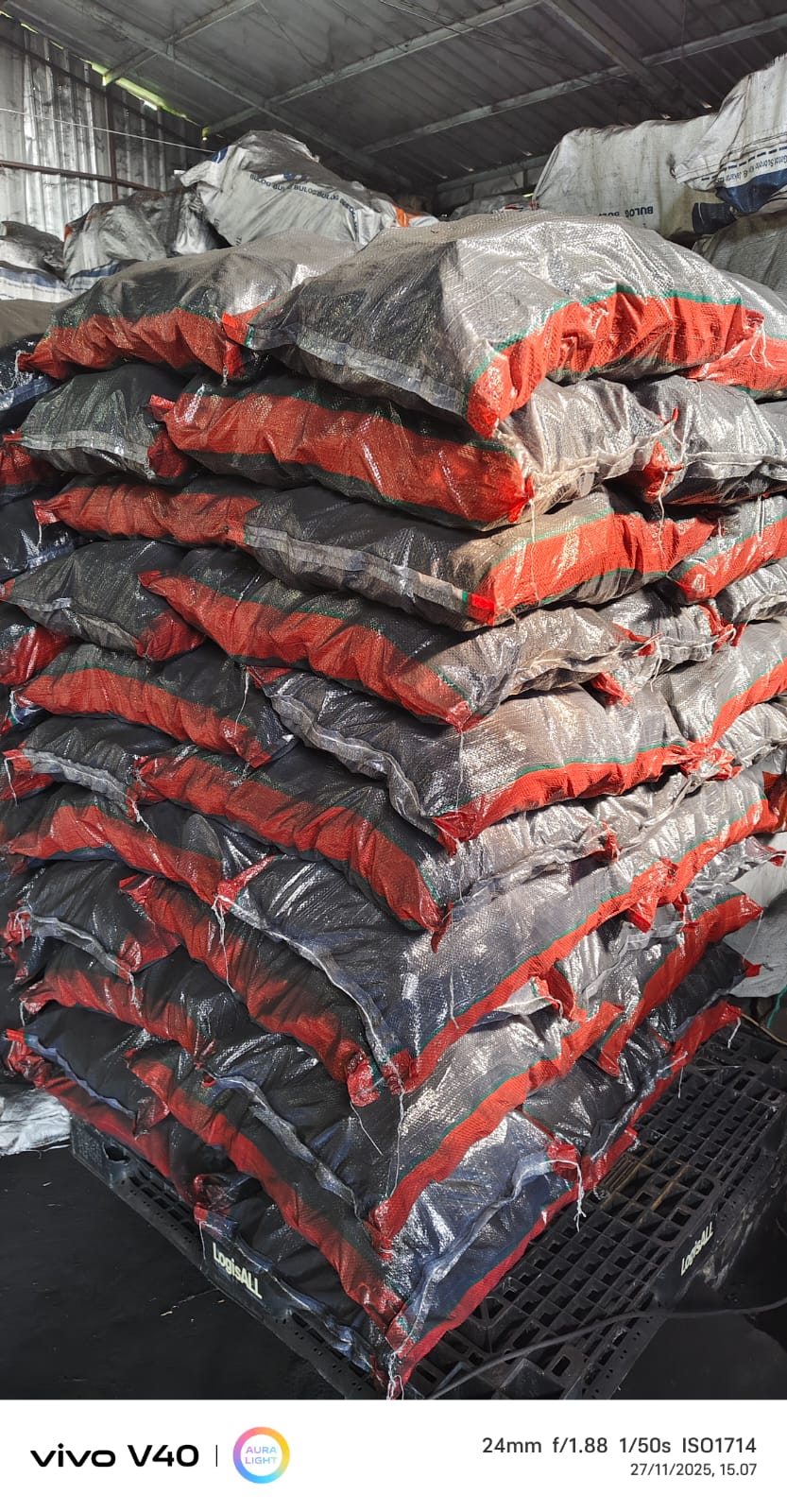 Stok arang sawdust grade E di bali